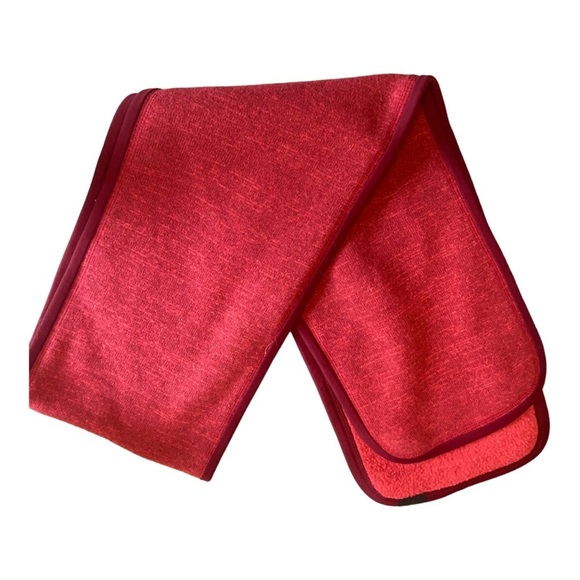 Patagonia Better Sweater Fleece Scarf Wrap Warm Winter Fall Red - Picture 2 of 2